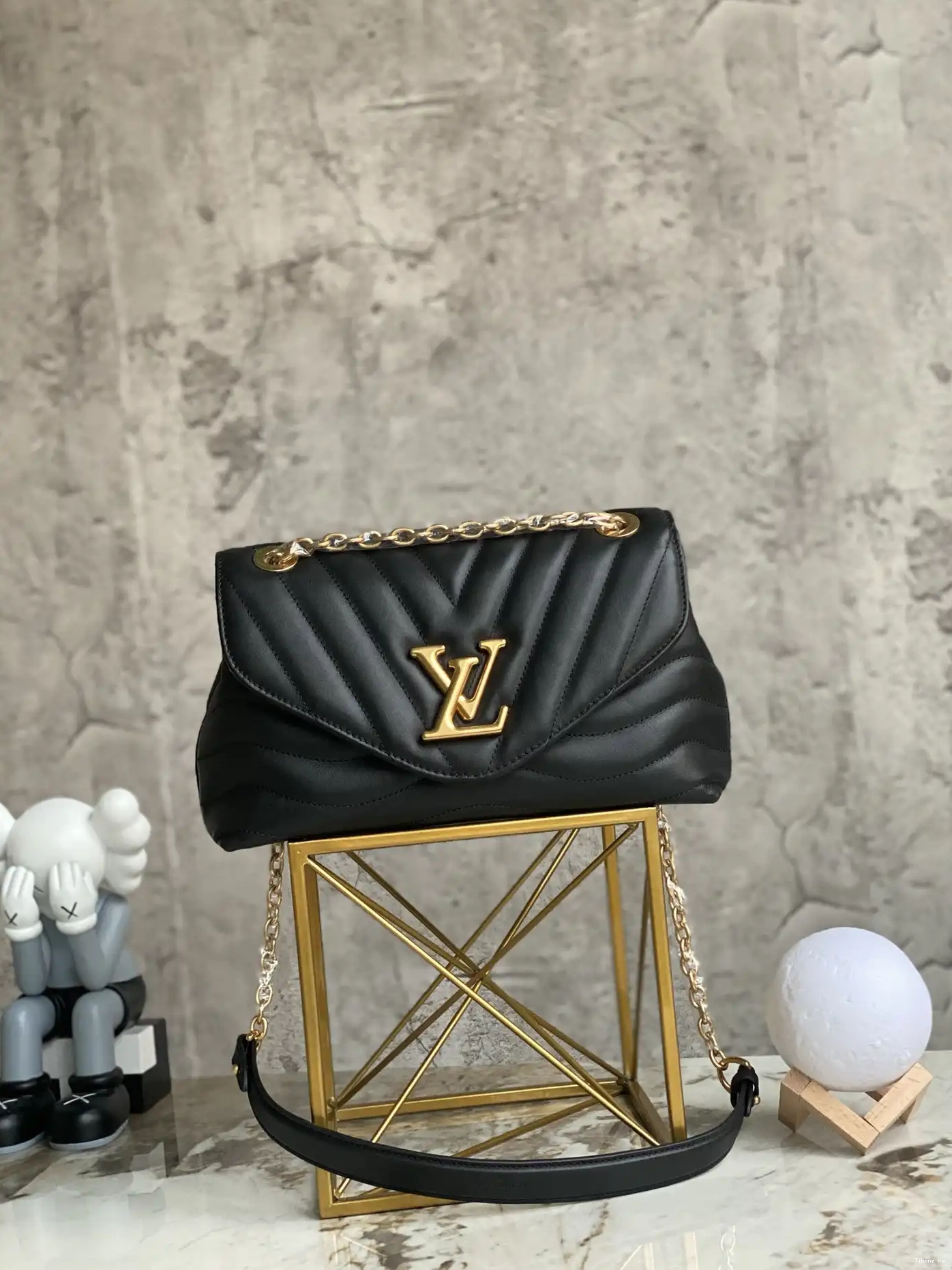 Cheap NEW VUITTON WAVE BAG LOUIS CHAIN 0701
